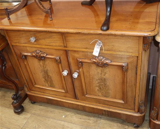 A Victorian mahogany low cupboard and a chest of drawers W.110cm